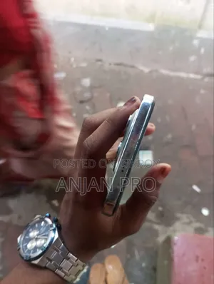 Tecno Spark 30 Pro 128 GB