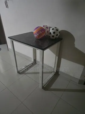 টেবিল ৩ পিস