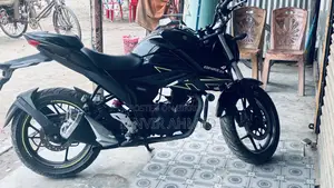 New Suzuki Gixxer 2026 Black