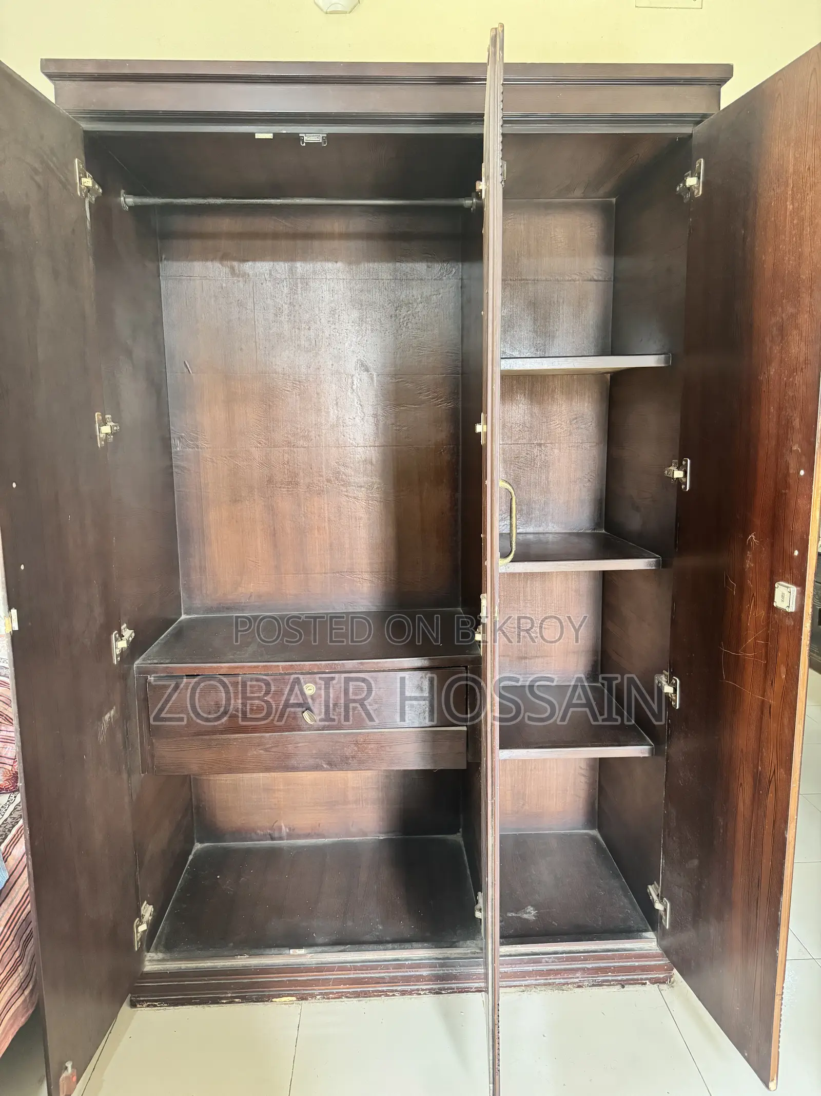 Malaysian Wood Almari/Cupboard/Wardrobe/Almirah for Sale