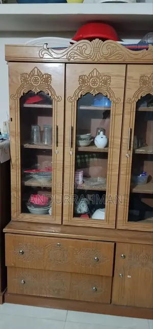 পারটেক্স এর শোকেস – একদম ভালো কন্ডিশন