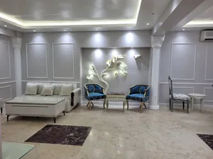 গুলশানে ভাড়ার জন্য ৩ বেডরুমের ফার্নিশড অ্যাপার্টমেন্ট