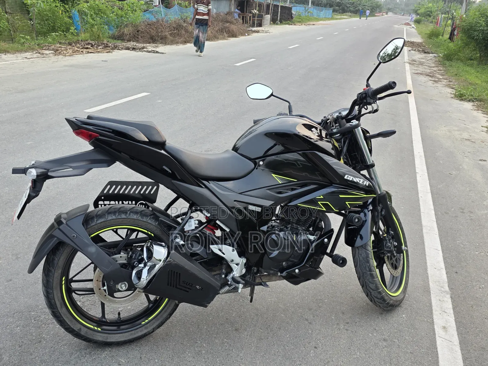 সুজুকি জিক্সার ২০২৬ ব্ল্যাক