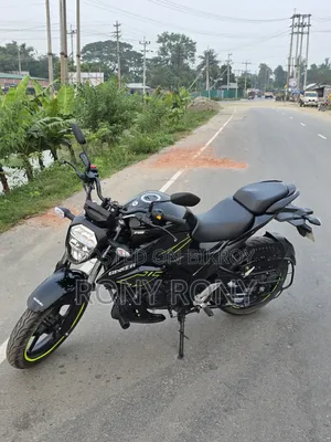 সুজুকি জিক্সার ২০২৬ ব্ল্যাক