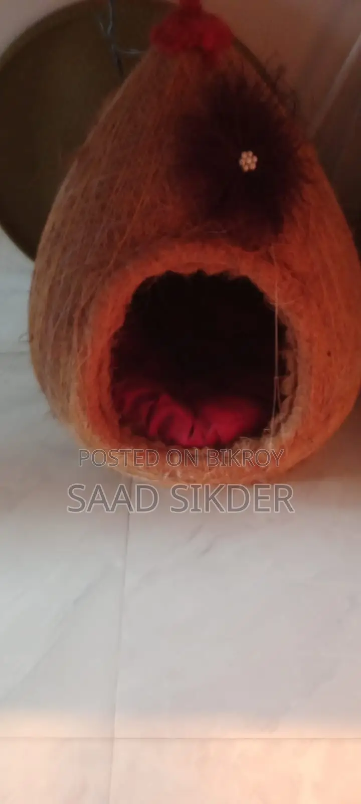 পাটের বিড়াল ও পাখির বাসা (পেট হাউস)