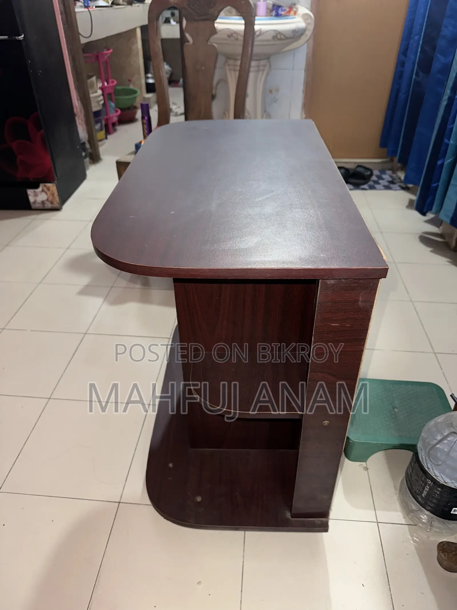 TV Table for Sell