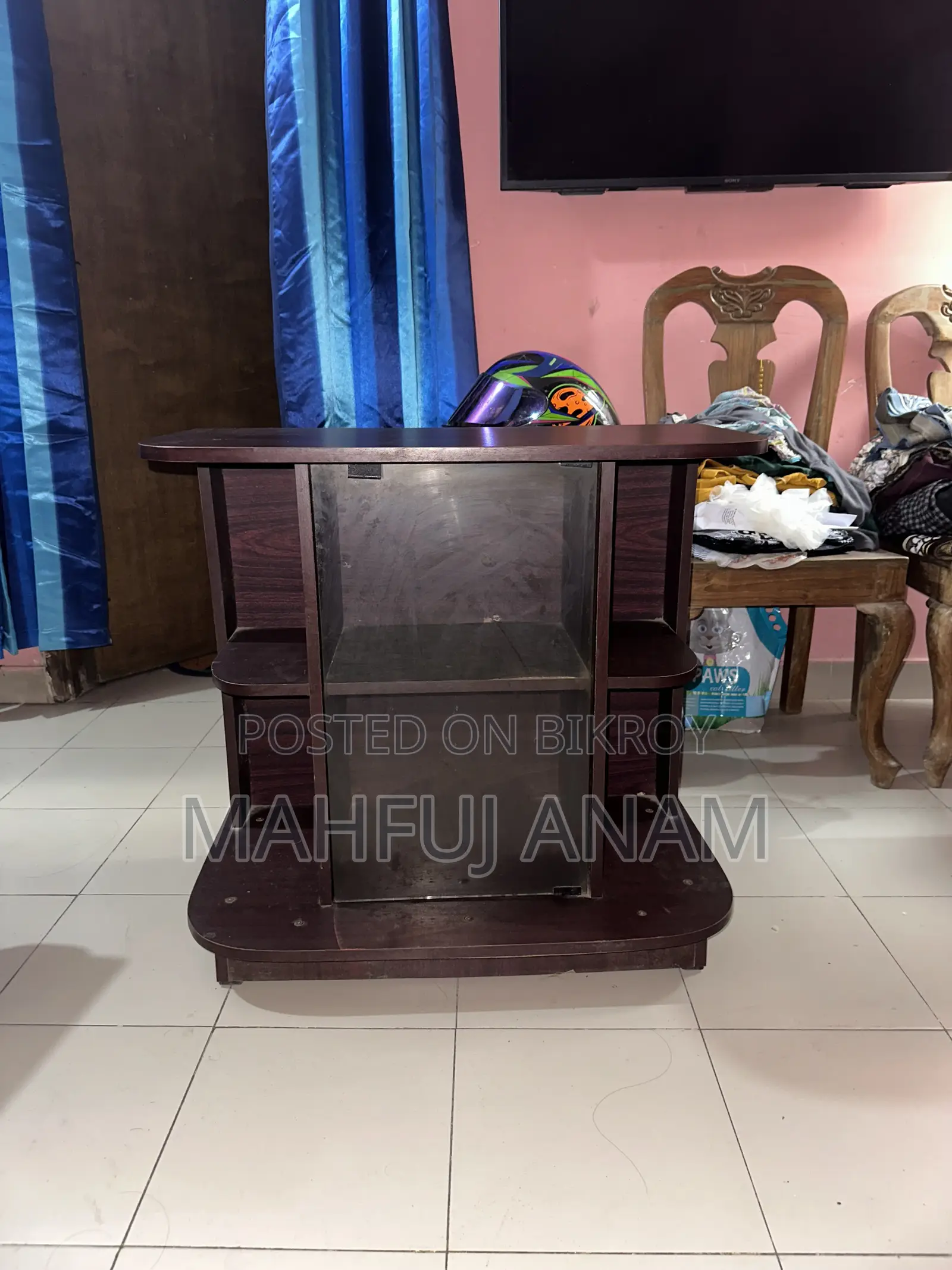 TV Table for Sell