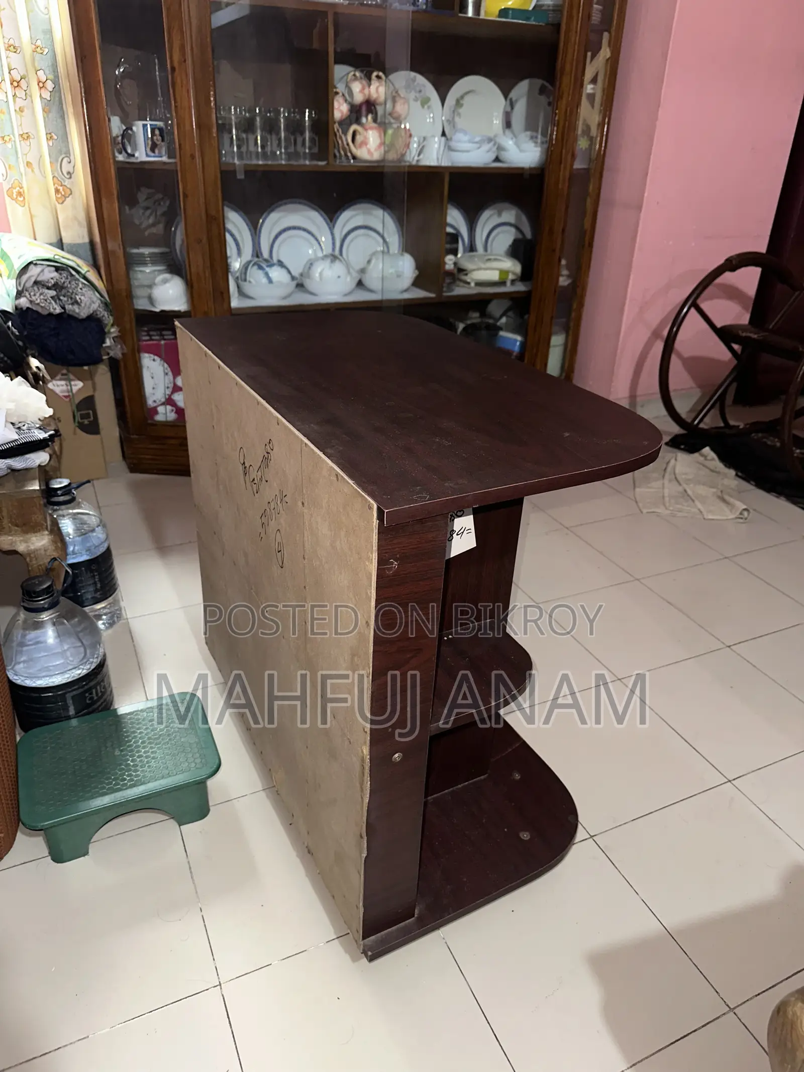 TV Table for Sell