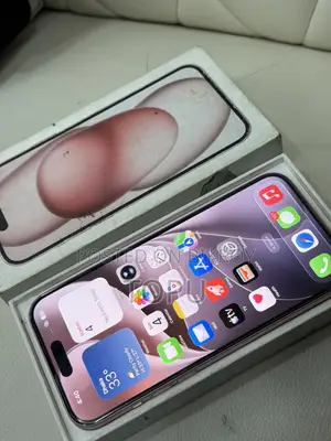 Apple iPhone 15 Plus 128 GB Pink