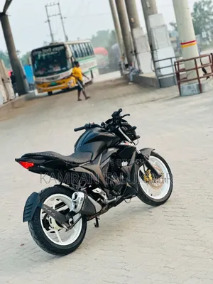 Suzuki Gixxer 2023 Black