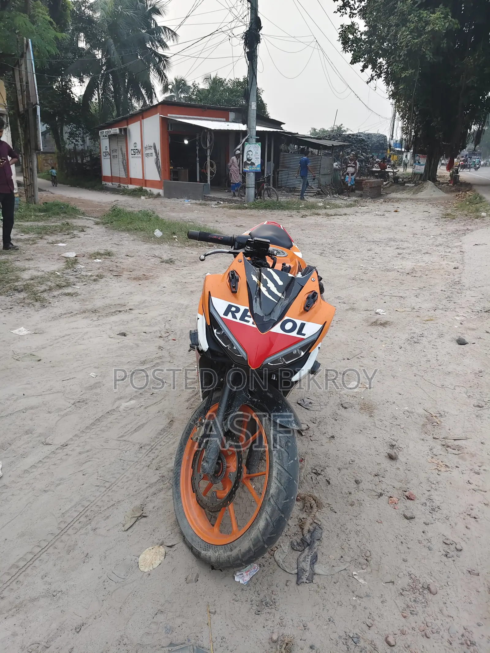 Honda CBR 2016 Orange
