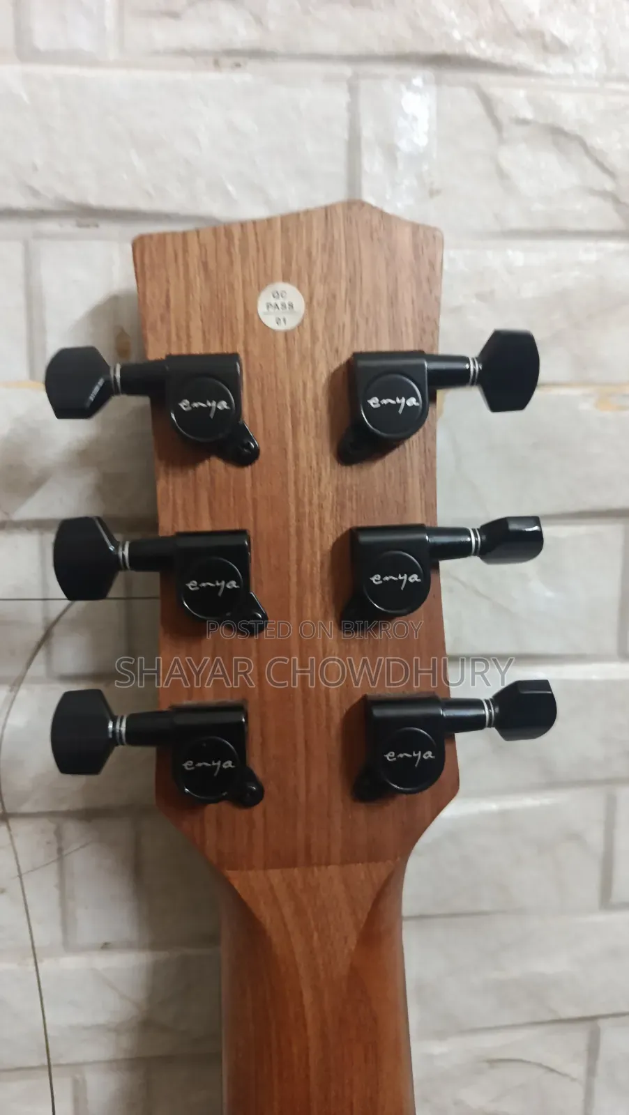 Acoustic Guitar