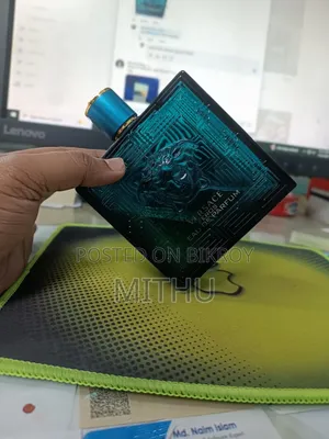 ভার্সাচি ইরোস পার্সিয়াল