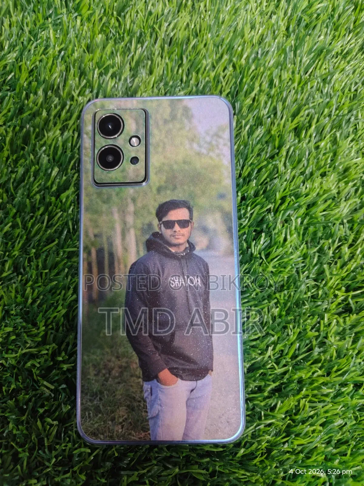 iQOO 128 GB