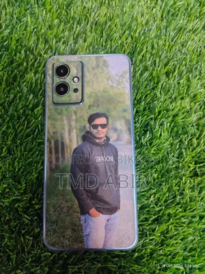 আইকিউওও ১২৮ জিবি
