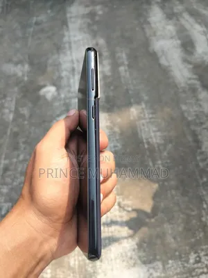স্যামসাং গ্যালাক্সি এস২১+ ৫জি ১২৮ জিবি ব্ল্যাক