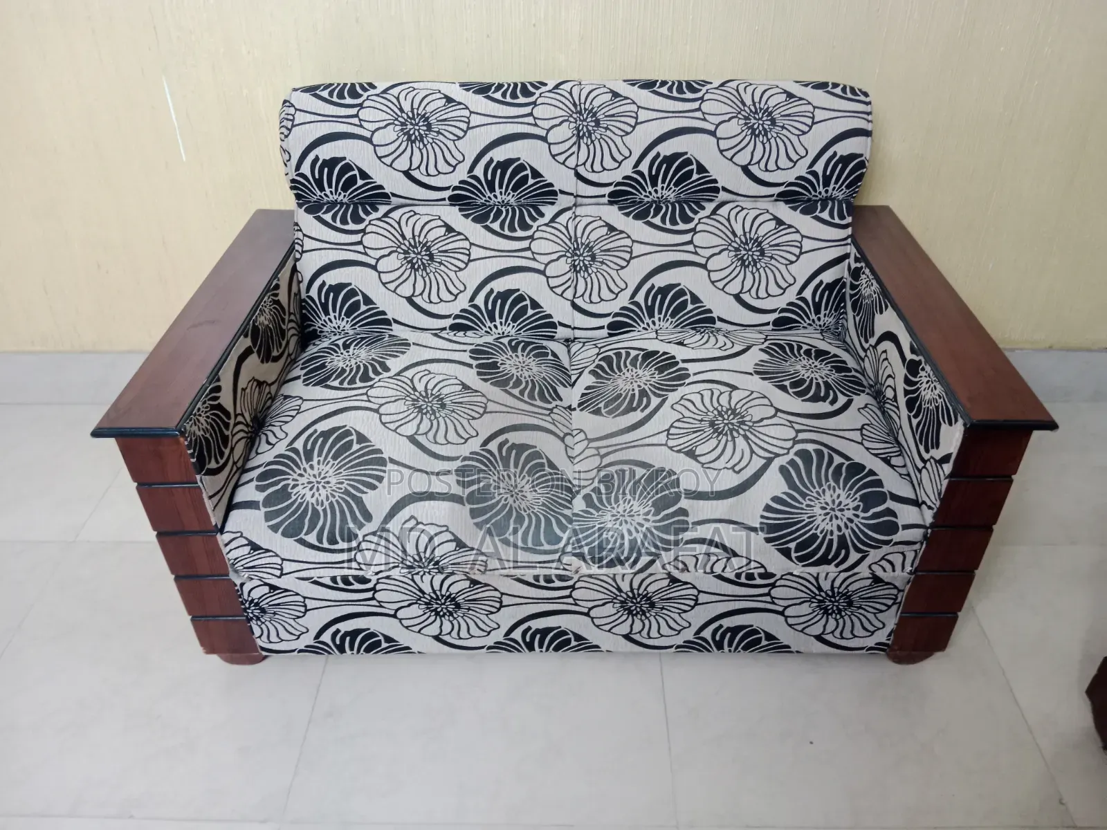 5 Seat Sofa
