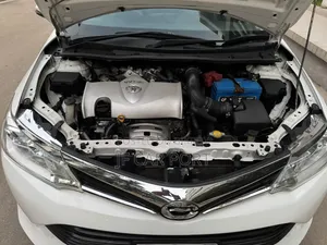 Toyota Axio 1.5 X 2WD 2017 Pearl