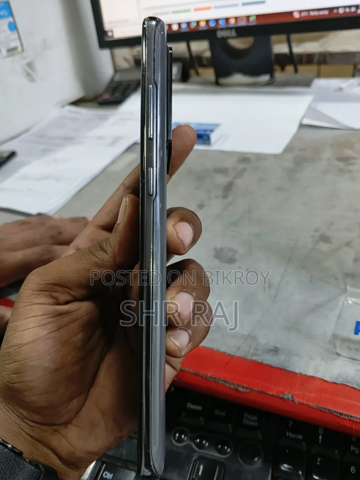 স্যামসাং গ্যালাক্সি এস২০ আল্ট্রা ৫জি ১২৮ জিবি ব্ল্যাক