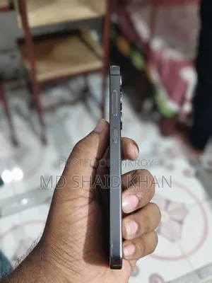 স্যামসাং গ্যালাক্সি এস২৪ ১২৮ জিবি কালো