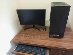 Desktop Computer Asus 16GB AMD Ryzen 5 SSD 250GB