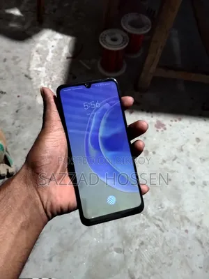 Vivo V21e 128 GB Purple