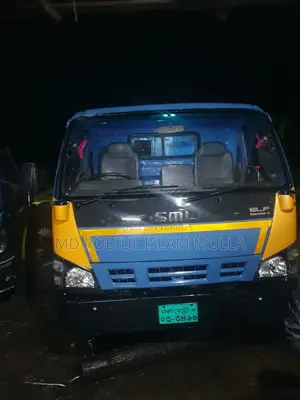 এসএমএল ২০২৩ মিনি ট্রাক