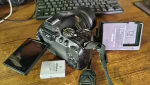 নিকন ডি৫৩০০ ফুল ফ্রেশ ডিএসএলআর ক্যামেরা