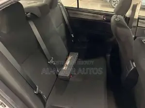 টয়োটা এক্সিও ২০২১ রূপালি