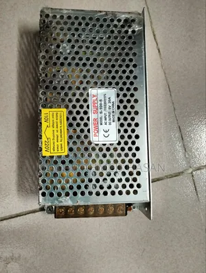 5 Volt, 20 Ampere Switched Mode Power Supply (SMPS)