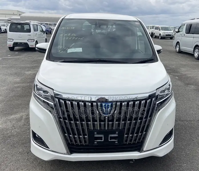 Toyota Esquire 2021 Pearl
