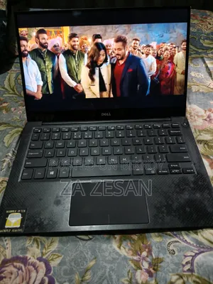 Laptop Dell XPS 13 (9343) 8GB Intel Core i7 HDD+SSD 256GB