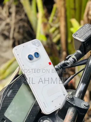 নাথিং ফোন টুএ ২৫৬ জিবি হোয়াইট