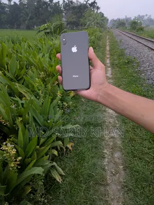 অ্যাপল আইফোন এক্সএস ম্যাক্স ৬৪ জিবি ব্ল্যাক