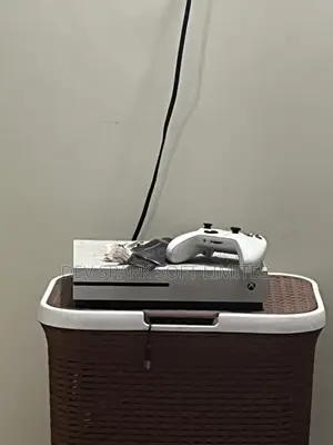 Xbox One S 512GB — In good condition.