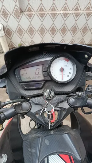 TVS Apache RTR 160 2V 2017 Black