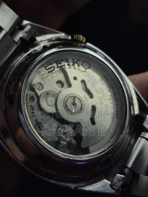 Seiko 5 Gold Dial