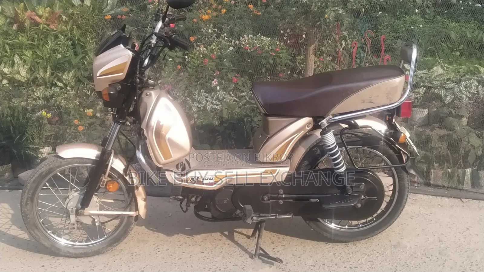 TVS XL 100 Comfort 2022 Silver