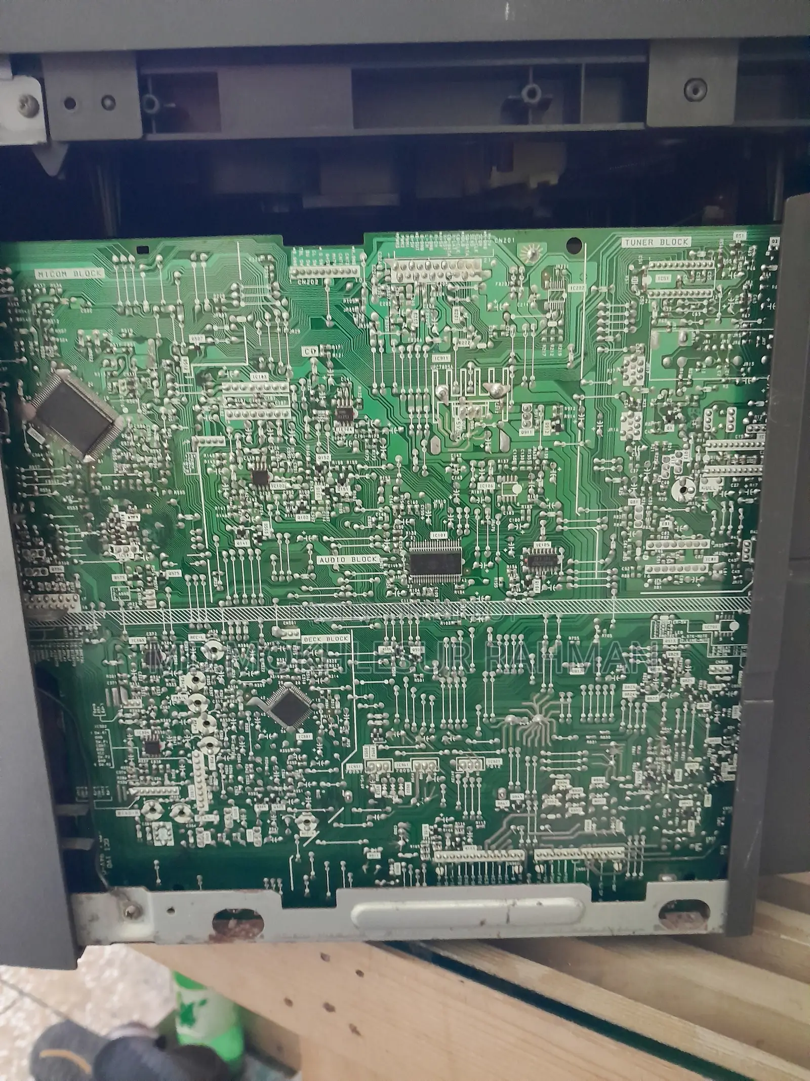 VX777 Sony Sound System