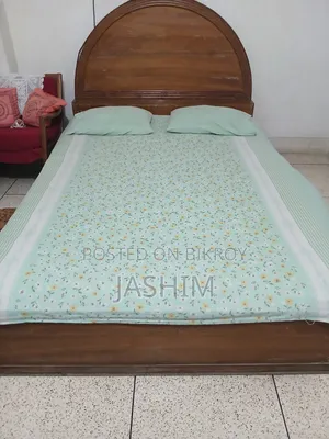 কাঠের খাট