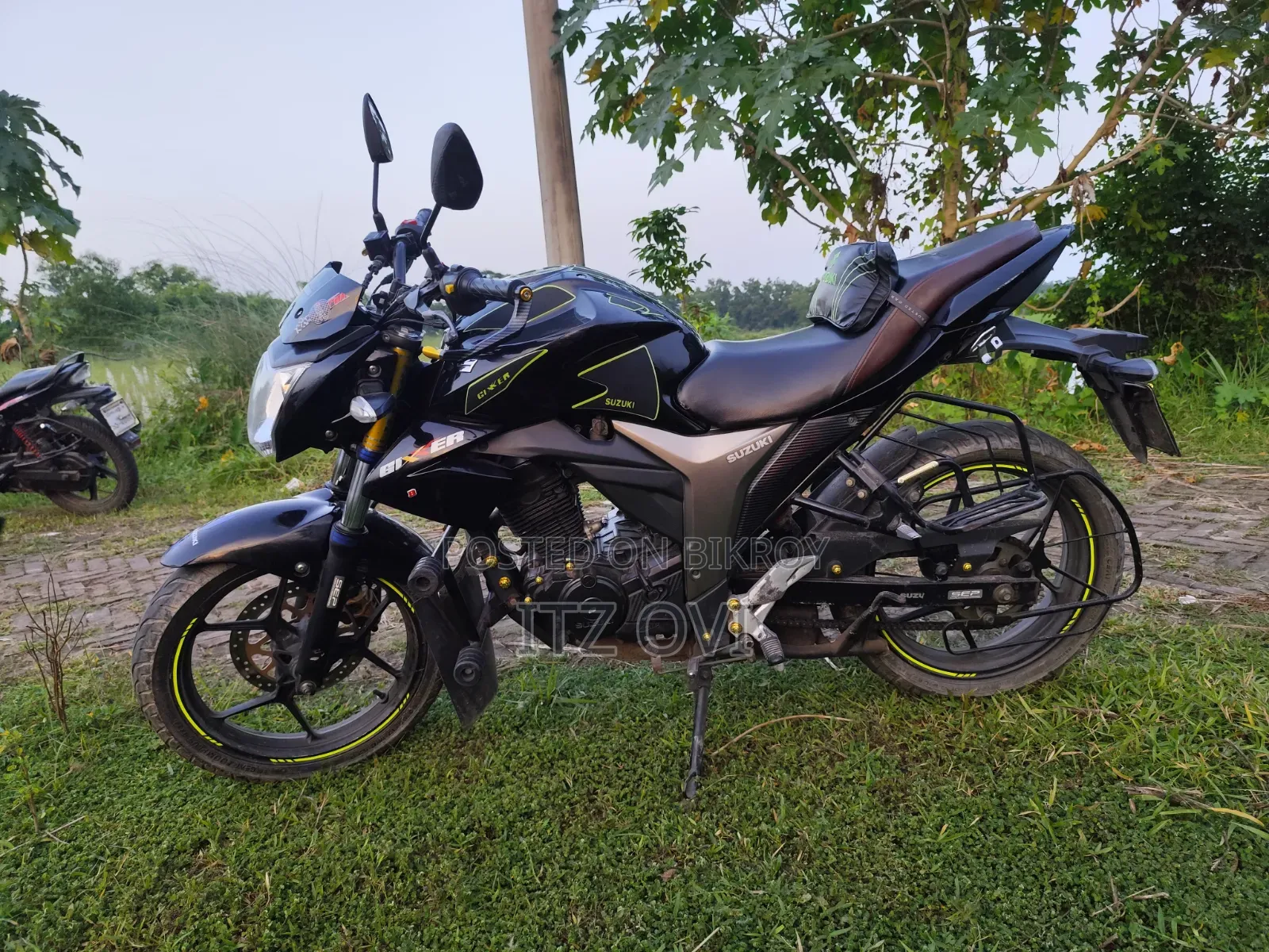 Suzuki Gixxer 2023 Black