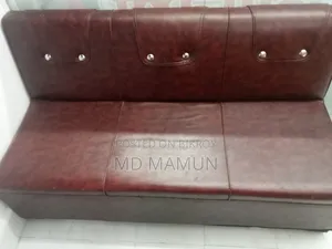 Beautiful 3-seater Sofa