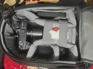 ডিএসএলআর মিররলেস সনি এ৬৪০০ ক্যামেরা ৫০ প্রাইম, কিট লেন্স এবং ফুল সেটআপ সহ