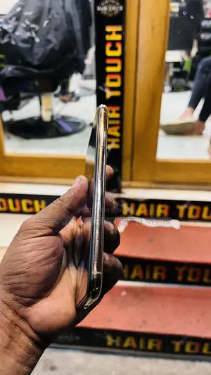 Apple iPhone XS Max 64 GB Gold