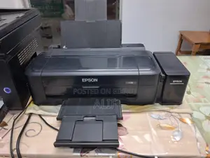 আর্জেন্ট বিক্রি হবে ইপসন এল১৩০ বক্স সহ