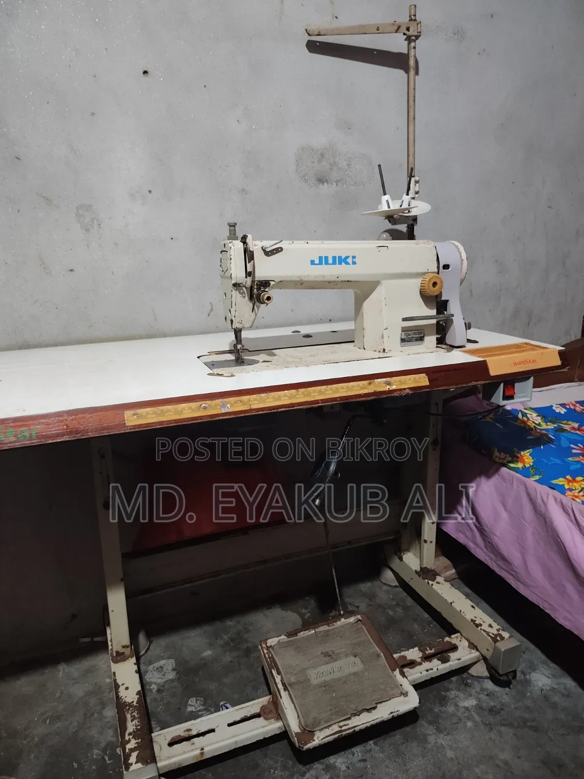 Juki Industrial Sewing Machine