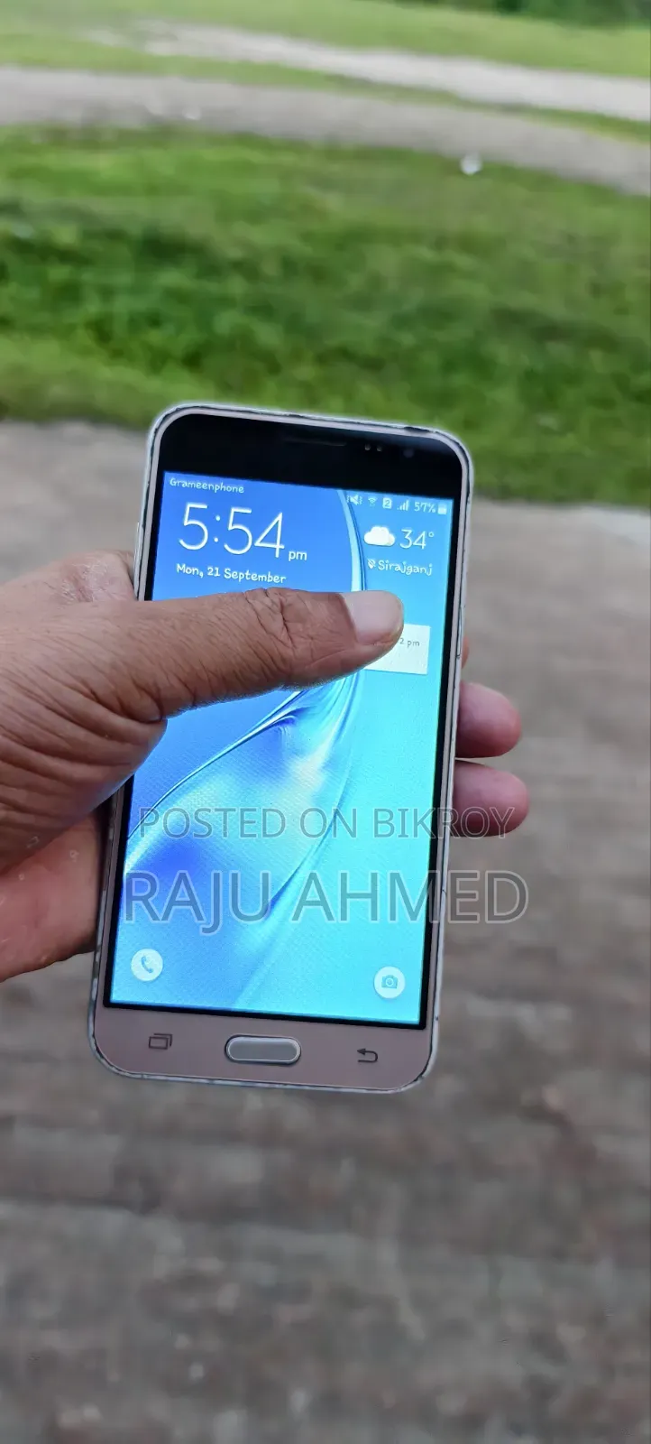 স্যামসাং গ্যালাক্সি জে৩ ৮ জিবি গোল্ড