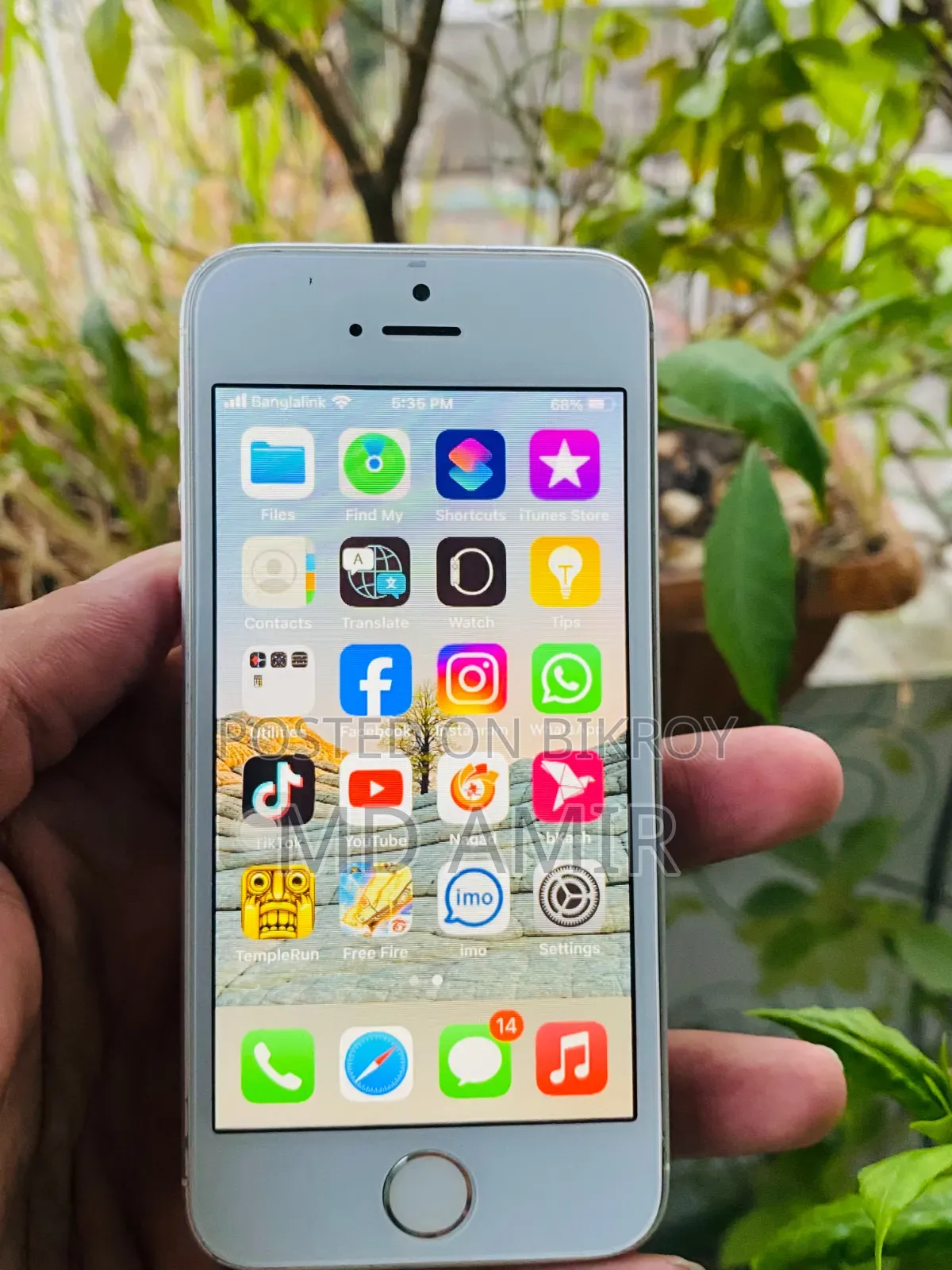 Apple iPhone SE 16 GB Silver