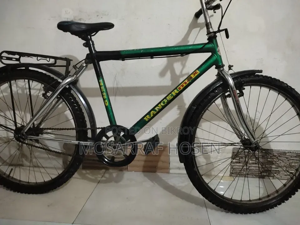 হিরো বিক্রয়ের জন্য