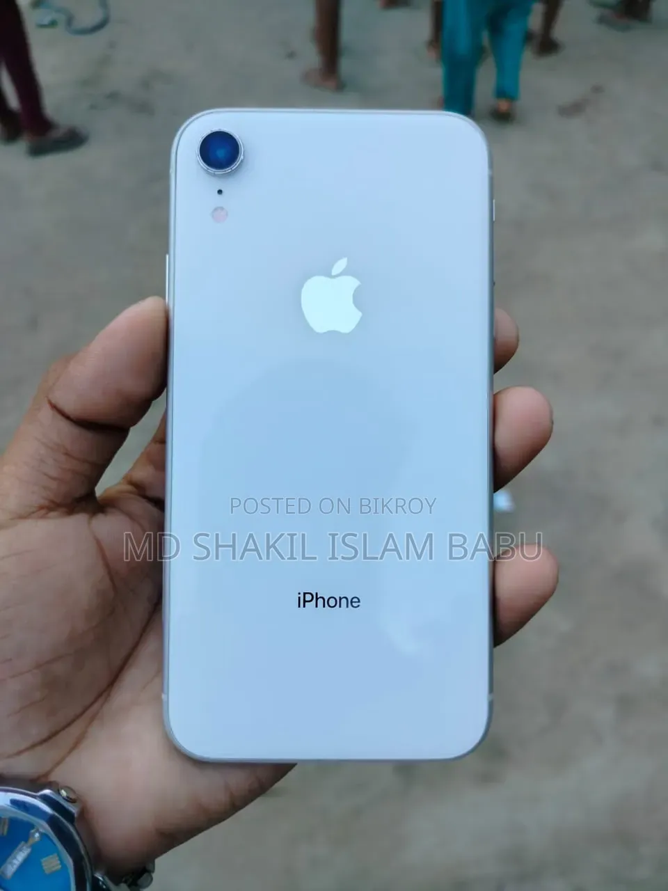 Apple iPhone XR 64 GB White